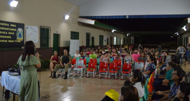 SME de Pedrinópolis realiza reunião sobre segurança escolar