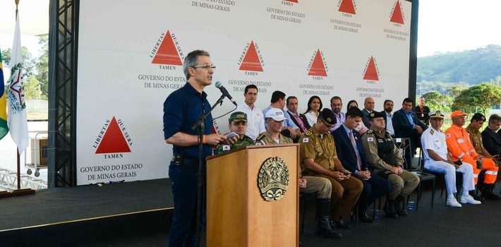 Romeu Zema entrega viaturas para o policiamento Rodoviário, de Meio Ambiente e para o Corpo de Bombeiros de Minas