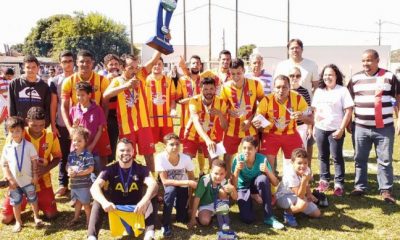 Copa Dute de Futebol Society chega à final.