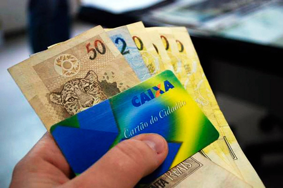 Saque imediato no FGTS pode beneficiar 96 milhões de trabalhadores