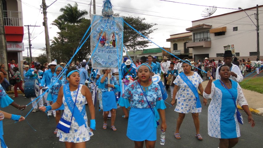 Festa de São Benedito e Nossa Senhora do Rosário mantém tradição em Ibiá