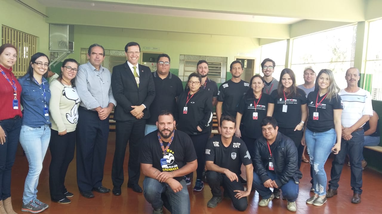 Uniaraxá em ação atende comunidade de Campos Altos