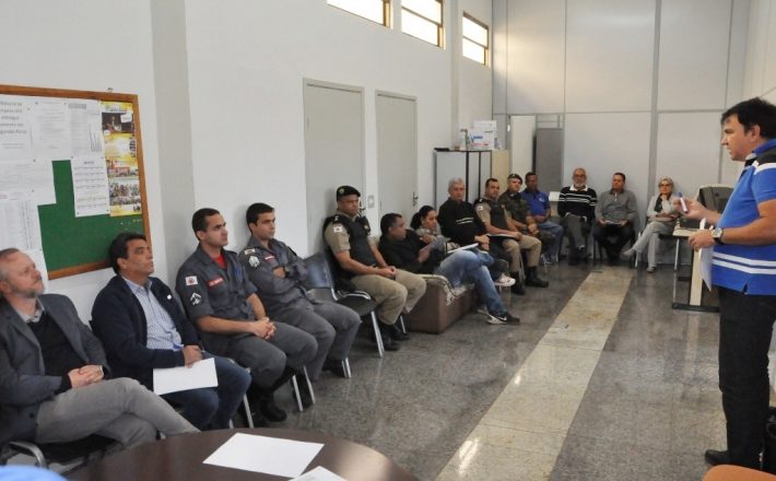 Secretaria de Esportes promove reunião para tratar dos preparativos da 1ª Copa Beja de Futebol Araxá