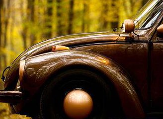 Homem bêbado rouba um Fusca e acaba preso