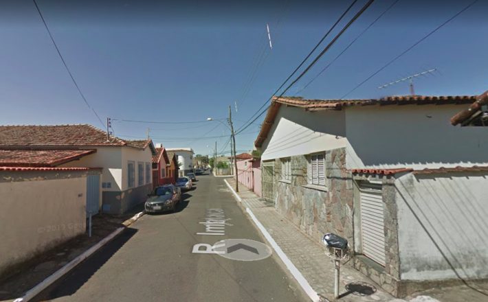 Menores são apreendidos por furto de veículo em Araxá
